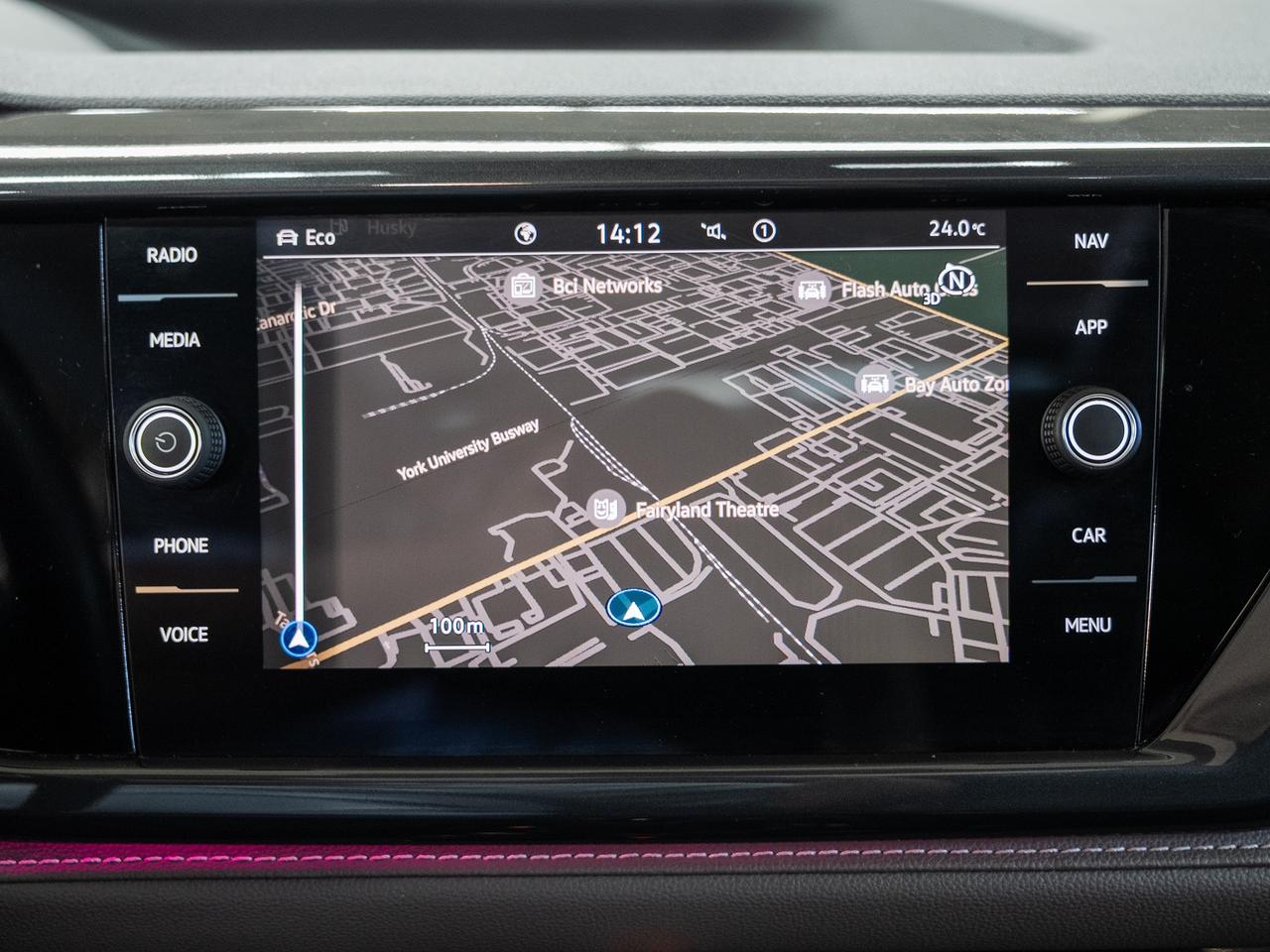 2023 Volkswagen Taos HIGHLINE AWD | Nav | Leather | Panoroof | CarPlay