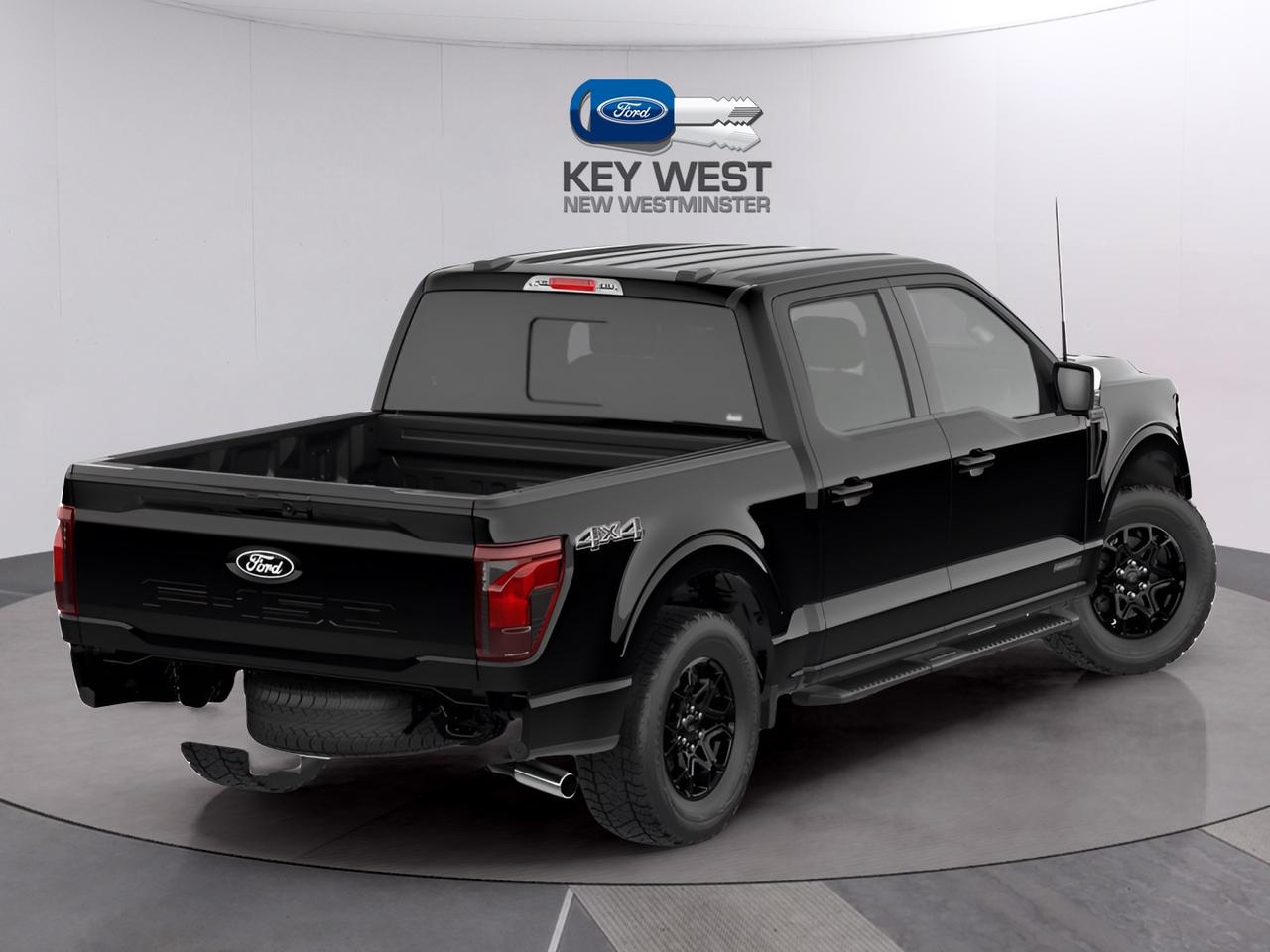 2026 Ford F-150 XLT 4WD SuperCrew 5.5' Box Hybrid Photo2