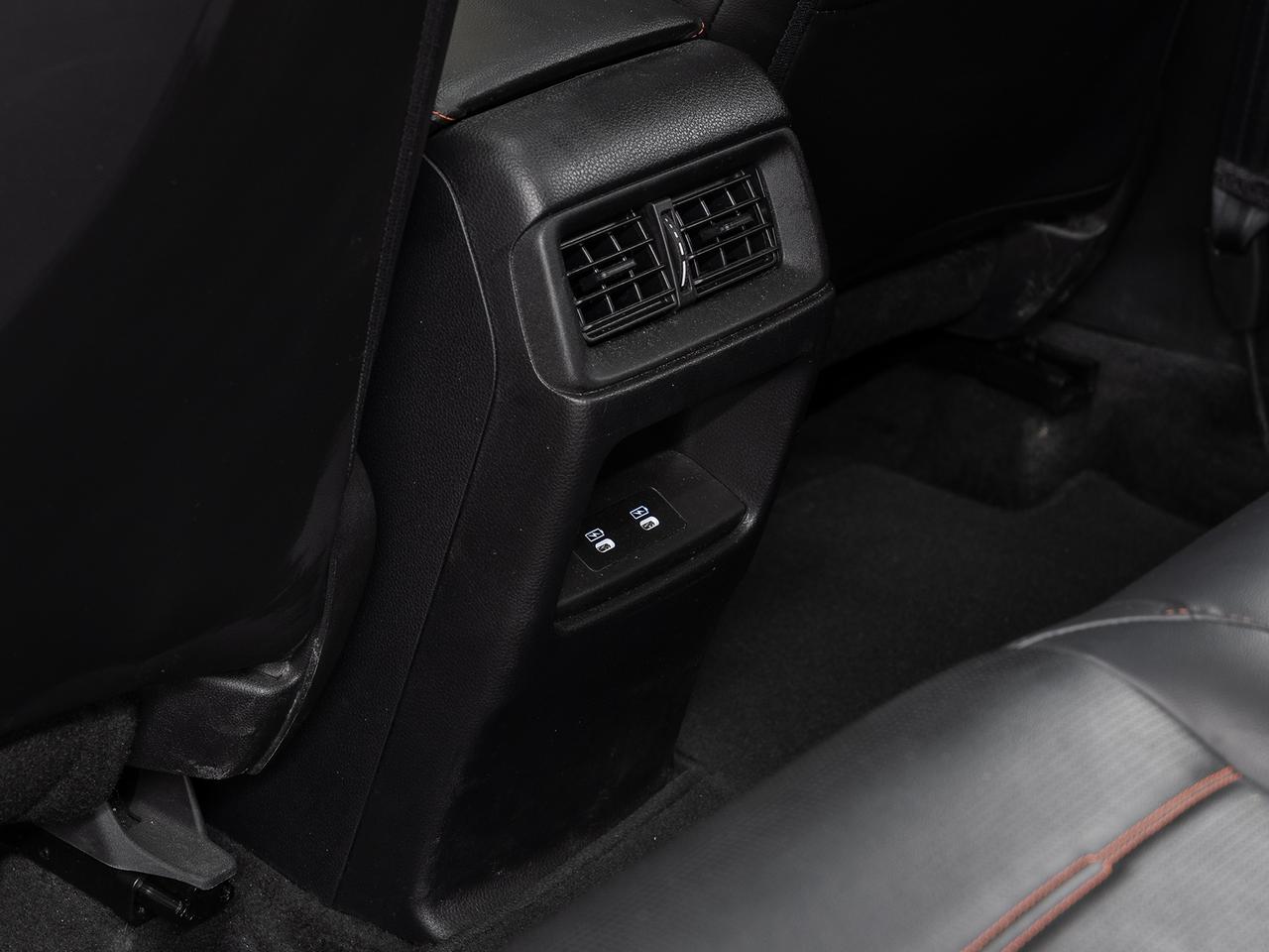 2024 Honda CR-V TOURING HYBRID AWD | Nav | Leather | Sunroof | BSM