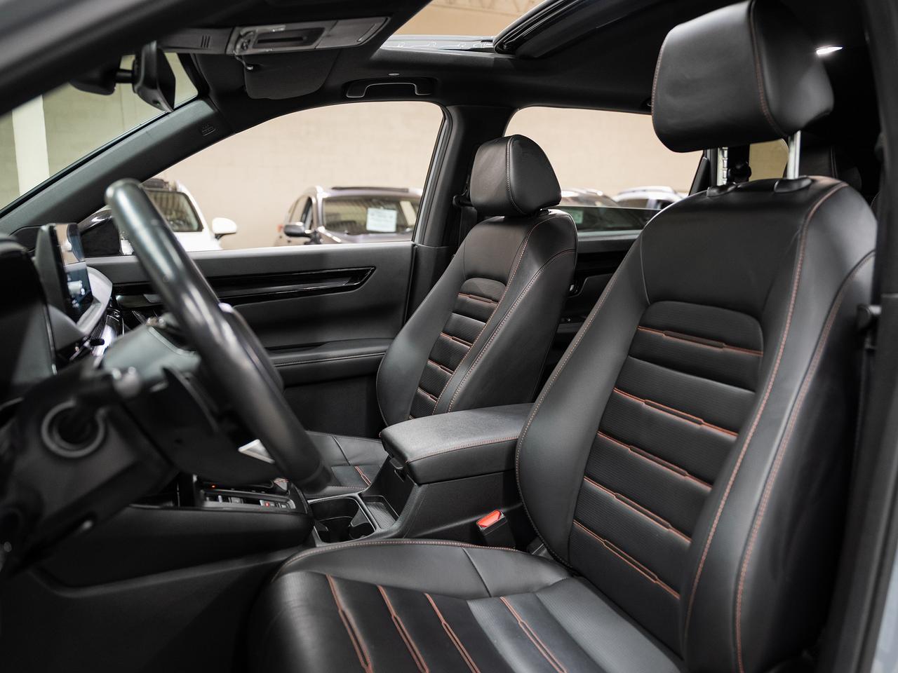 2024 Honda CR-V TOURING HYBRID AWD | Nav | Leather | Sunroof | BSM