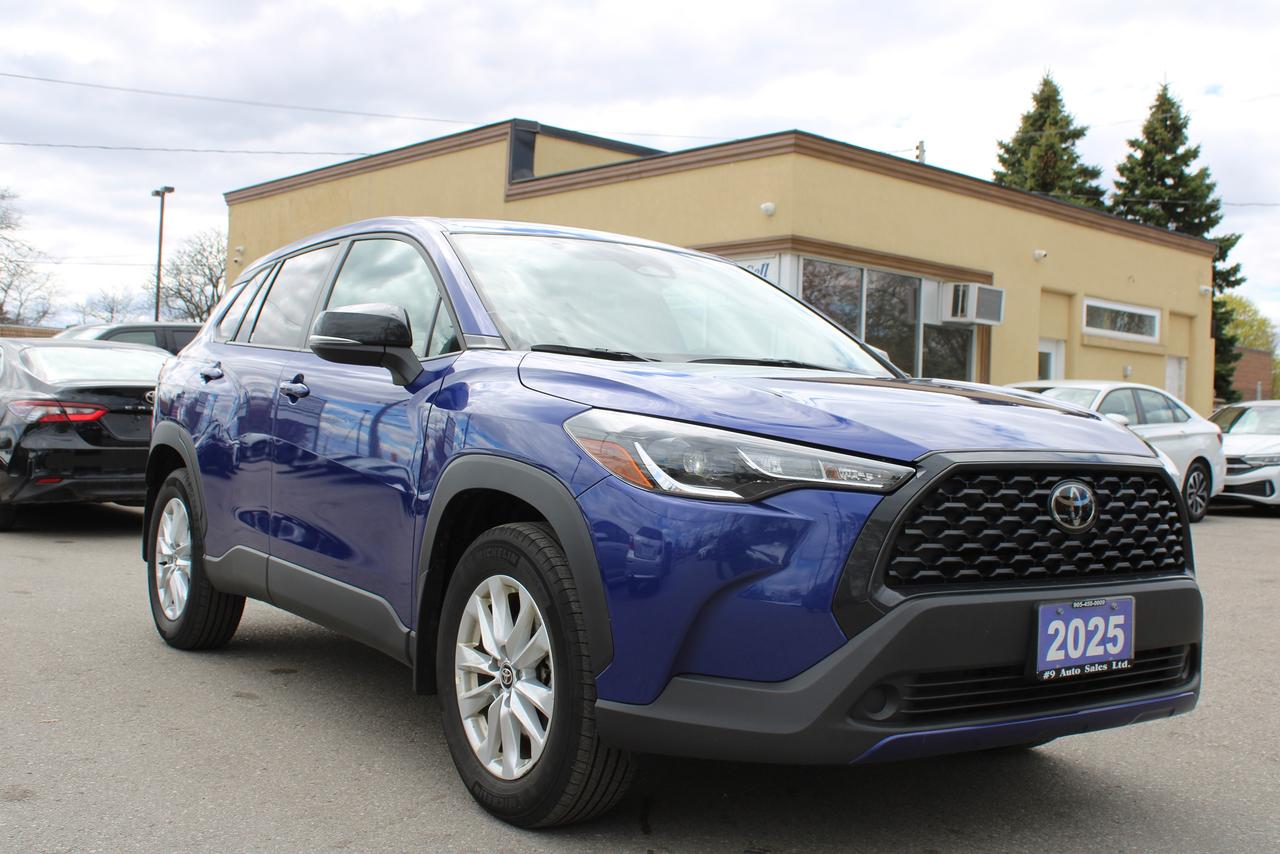 Used 2025 Toyota Corolla Cross LE AWD for sale in Brampton, ON