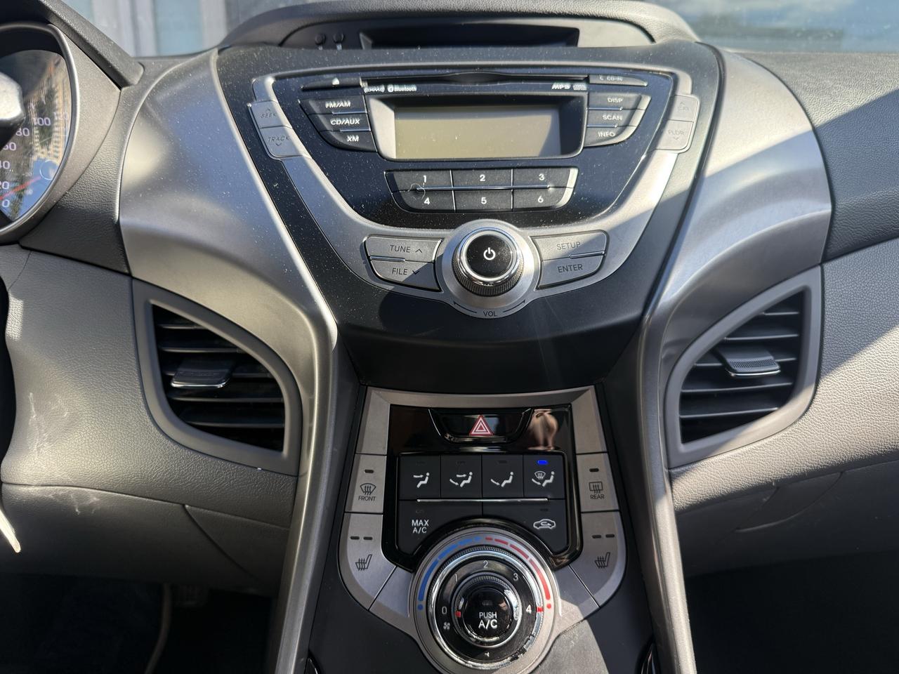 2013 Hyundai Elantra GLS Photo