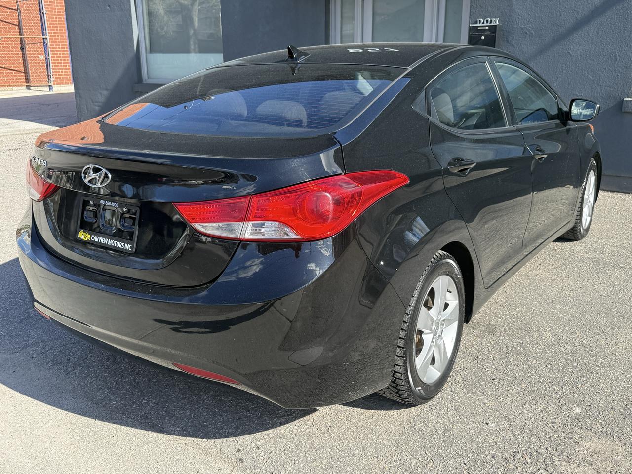 2013 Hyundai Elantra GLS Photo