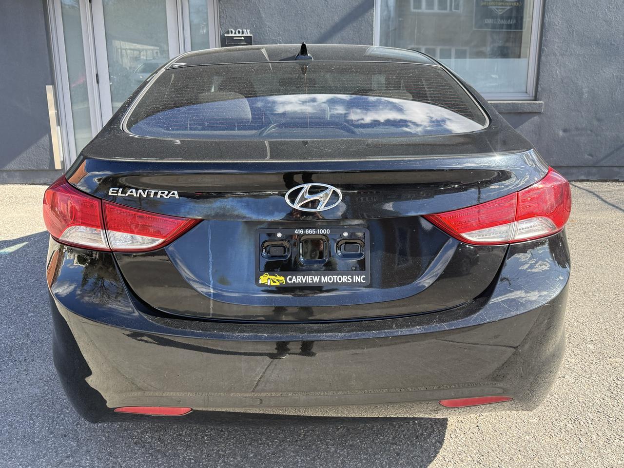 2013 Hyundai Elantra GLS Photo