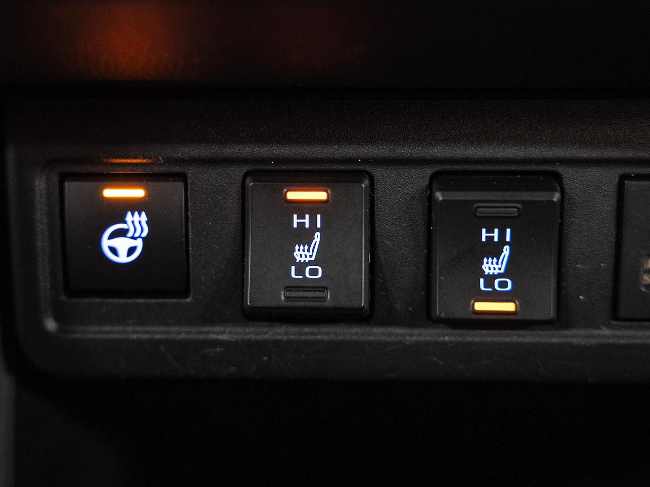 2022 Toyota Corolla Cross LE AWD | LaneDep | Heated Steering | BSM | CarPlay