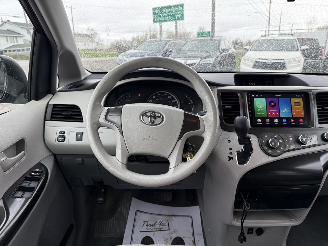 2014 Toyota Sienna Ex Photo