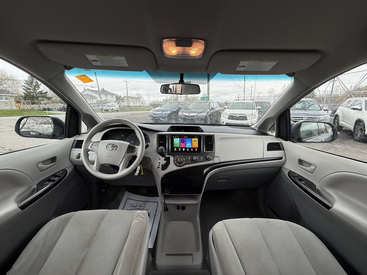 2014 Toyota Sienna Ex Photo