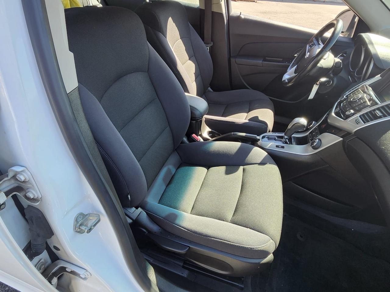 2013 Chevrolet Cruze LT Turbo Photo