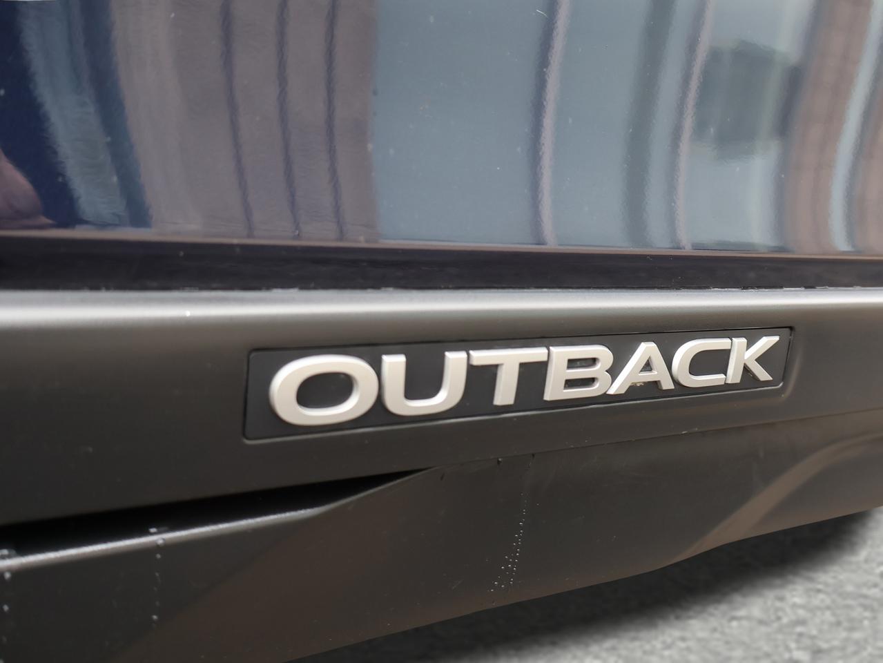 2018 Subaru Outback LIMITED AWD CERTIFIED *34 SUBARU SERVICE* CAMERA NAV BLUETOOTH LEATHER HEATED SEATS SUNROOF CRUISE ALLOYS Photo