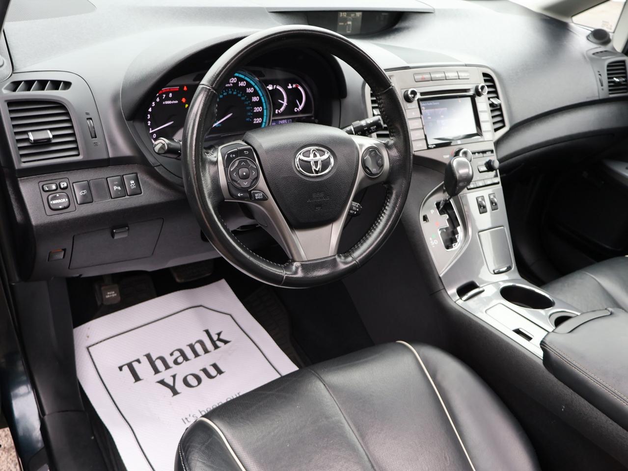 2016 Toyota Venza LIMITED V6 AWD CERTIFIED CAMERA BLUETOOTH LEATHER HEATED SEATS PANO ROOF CRUISE ALLOYS Photo