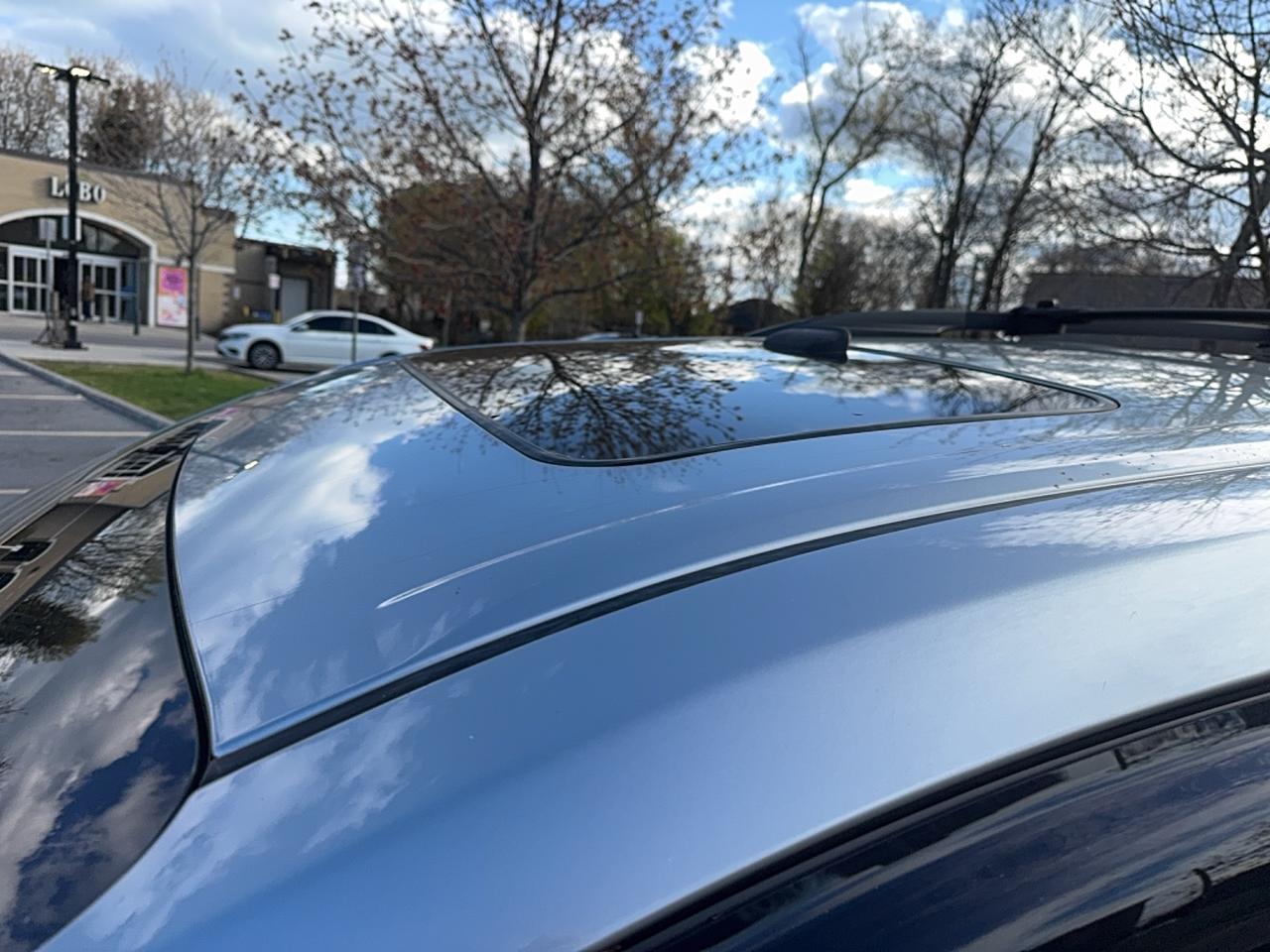 2011 Toyota Sienna LIMITED Photo