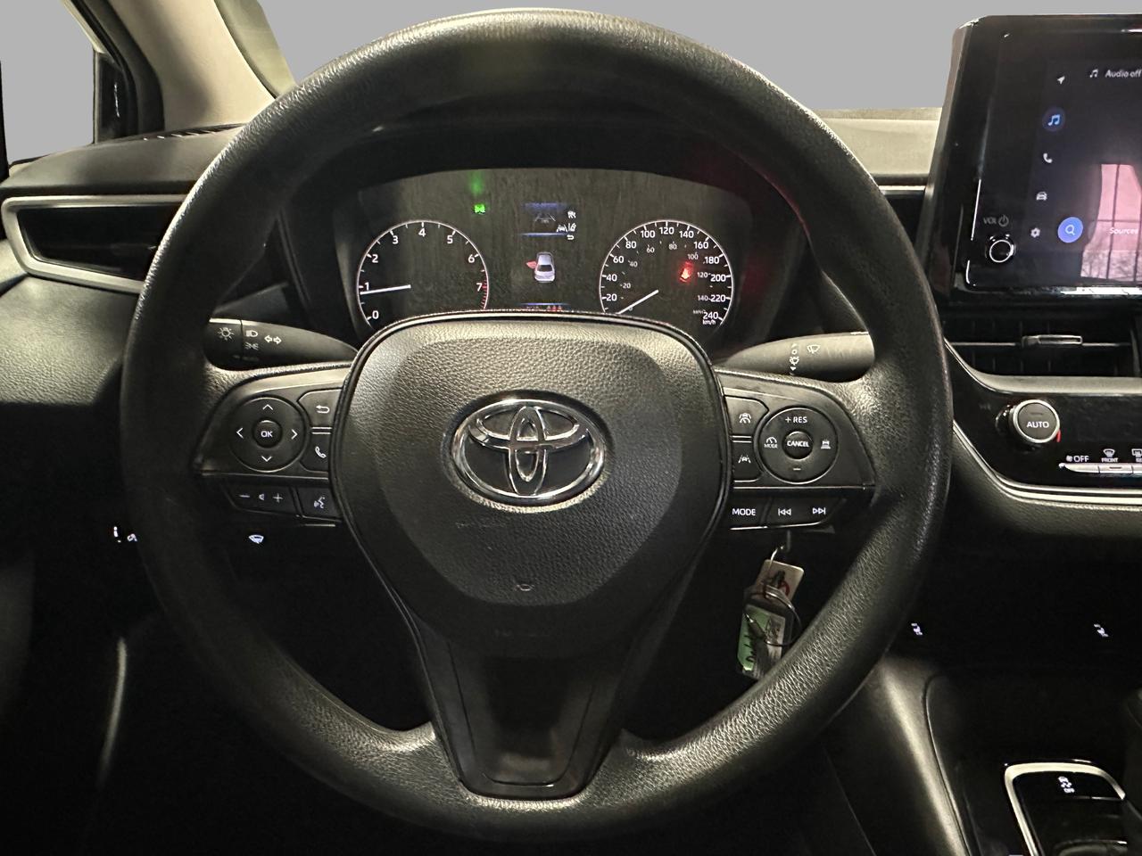 2023 Toyota Corolla LE | HEATED SEATS | BLUETOOTH | BACL UP CAM | Photo