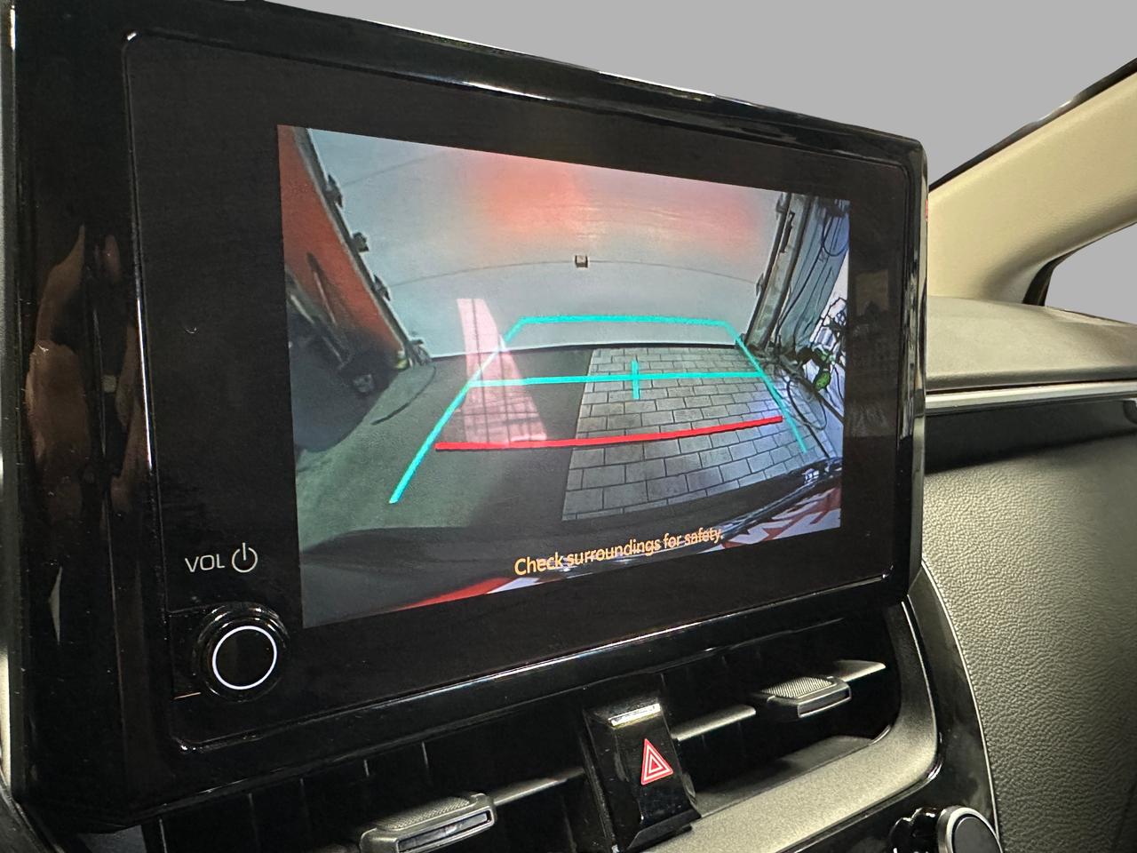 2023 Toyota Corolla LE | HEATED SEATS | BLUETOOTH | BACL UP CAM | Photo