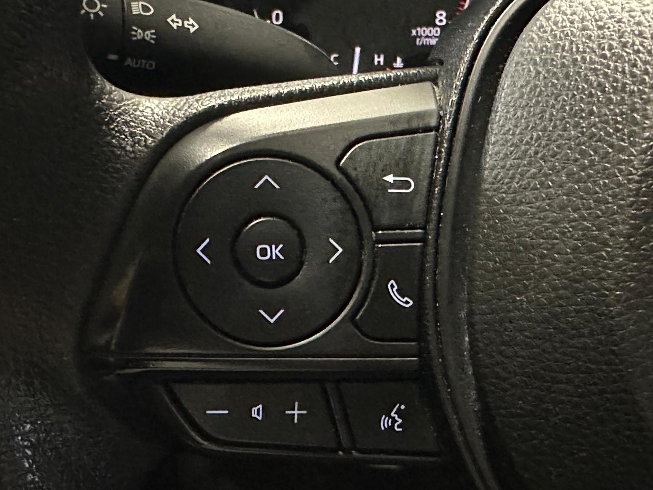 2023 Toyota Corolla LE | HEATED SEATS | BLUETOOTH | BACL UP CAM | Photo