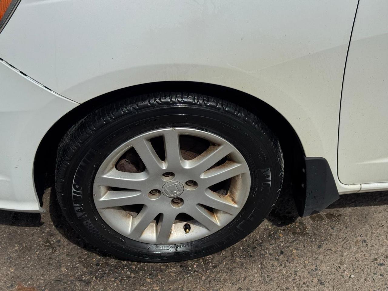 2013 Honda Fit DX-A, HATCH, RUNS WELL, NEEDS BODYWORK, AS IS Photo