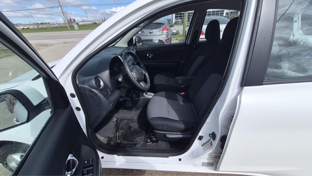 2015 Nissan Micra S, HATCH, NON CVT, ONLY 174KMS. AUTO, CERT Photo