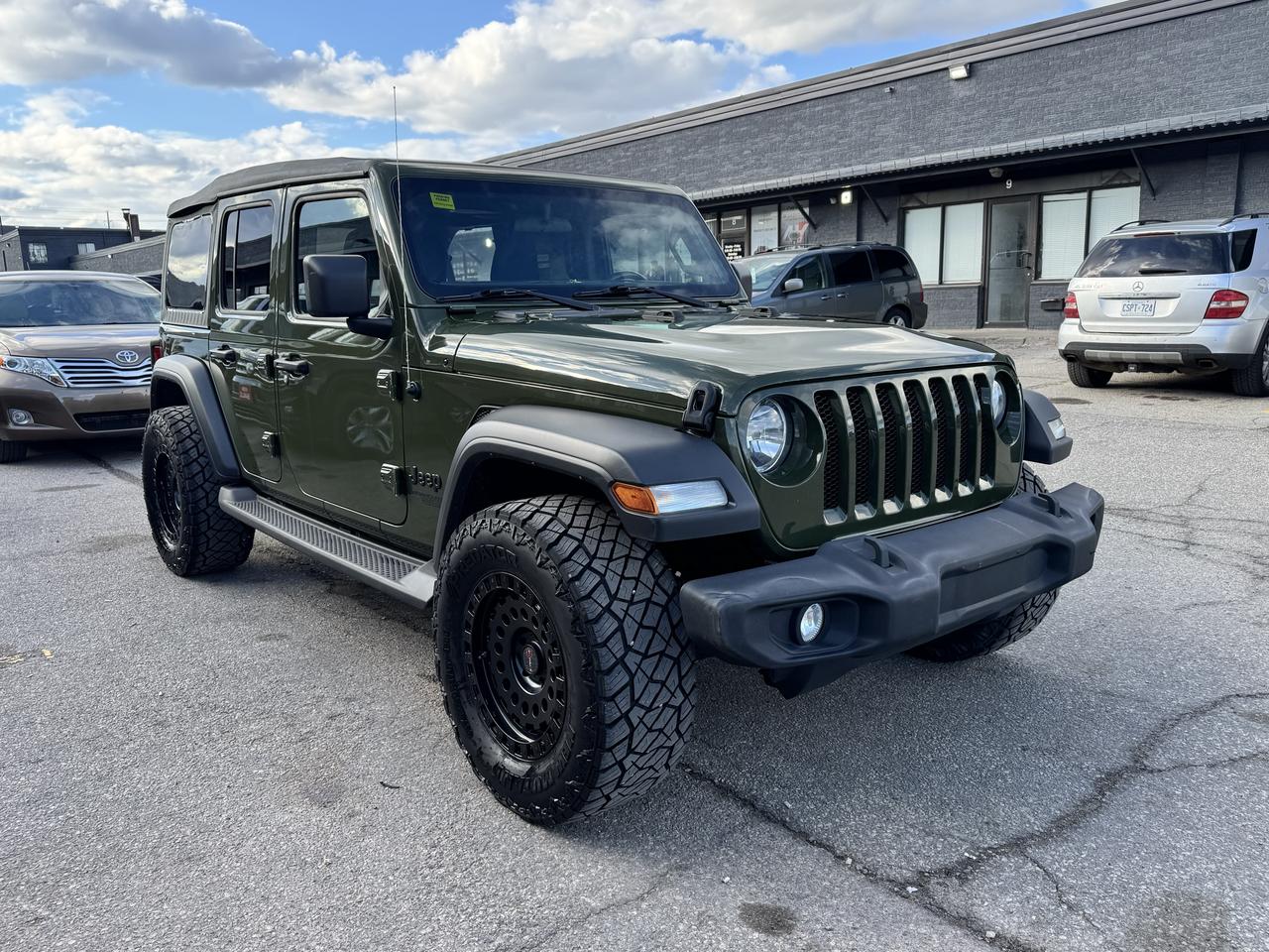 2021 Jeep Wrangler Unlimited Sport S 4x4 Photo2