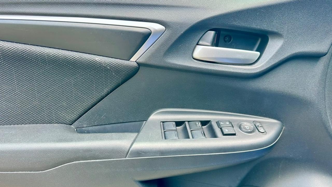 2015 Honda Fit * AS - IS * EX TRIM * " Photo