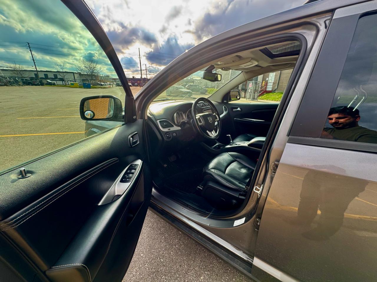 2012 Dodge Journey R/T Photo3