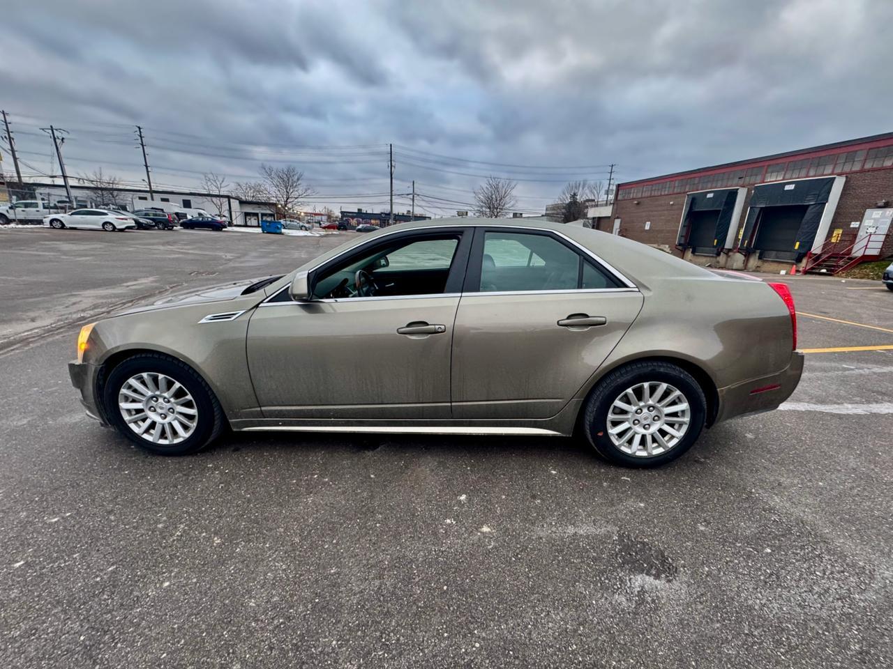 2010 Cadillac CTS  Photo2