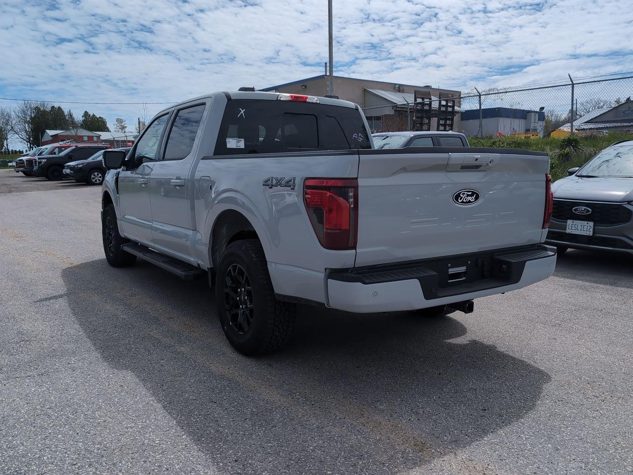 2026 Ford F-150 XLT SuperCrew 302A 4x4 Photo3