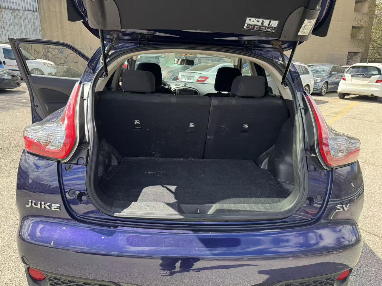 2016 Nissan Juke 5DR WGN CVT SV FWD Photo