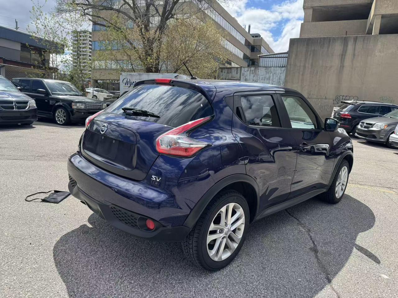 2016 Nissan Juke 5DR WGN CVT SV FWD Photo