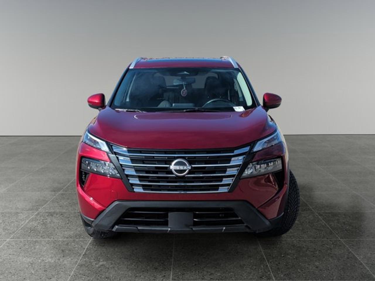 2025 Nissan Rogue SV MOONROOF - Photo #8