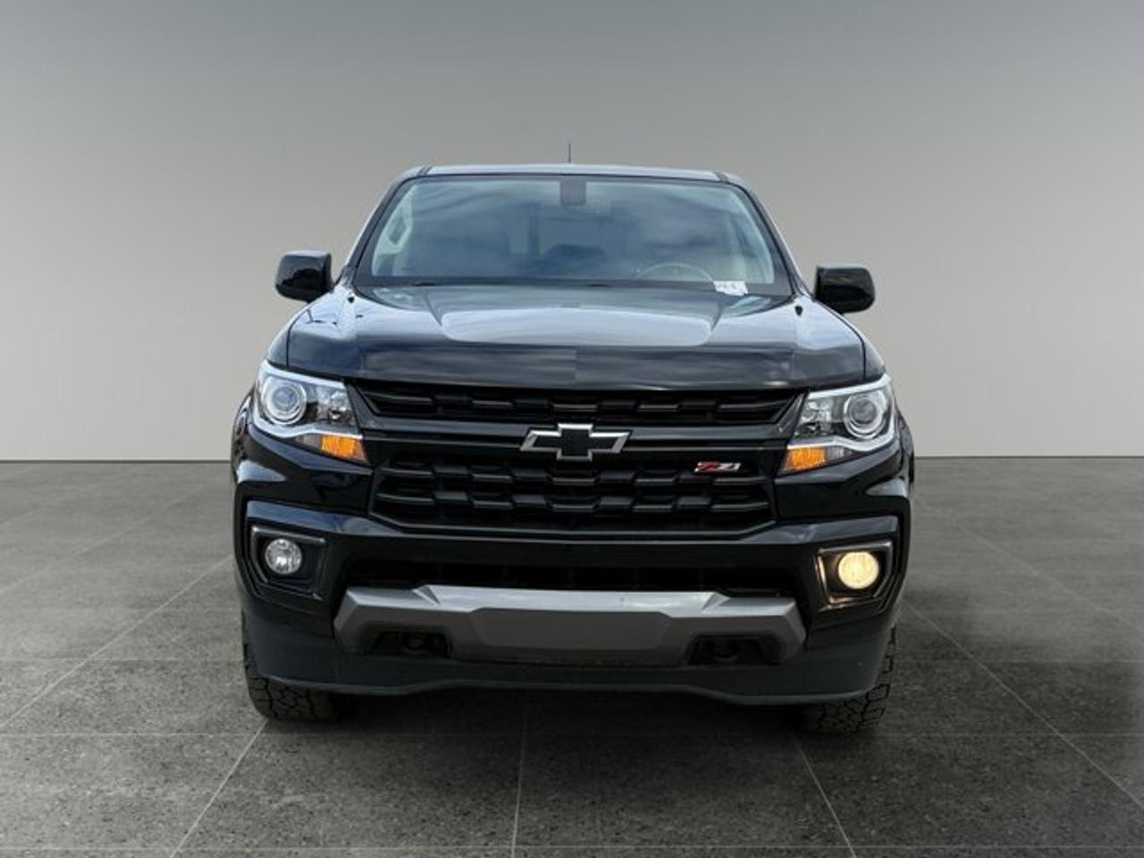 2022 Chevrolet Colorado 4WD Z71 Photo