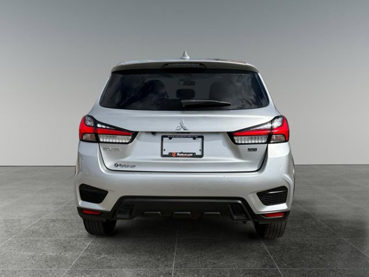 2021 Mitsubishi RVR SE - Photo #3