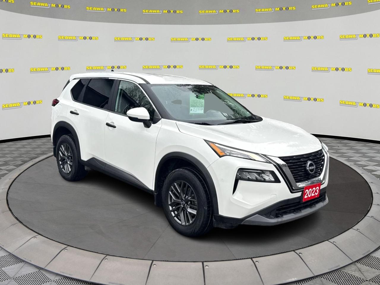 2023 Nissan Rogue S - Photo #1