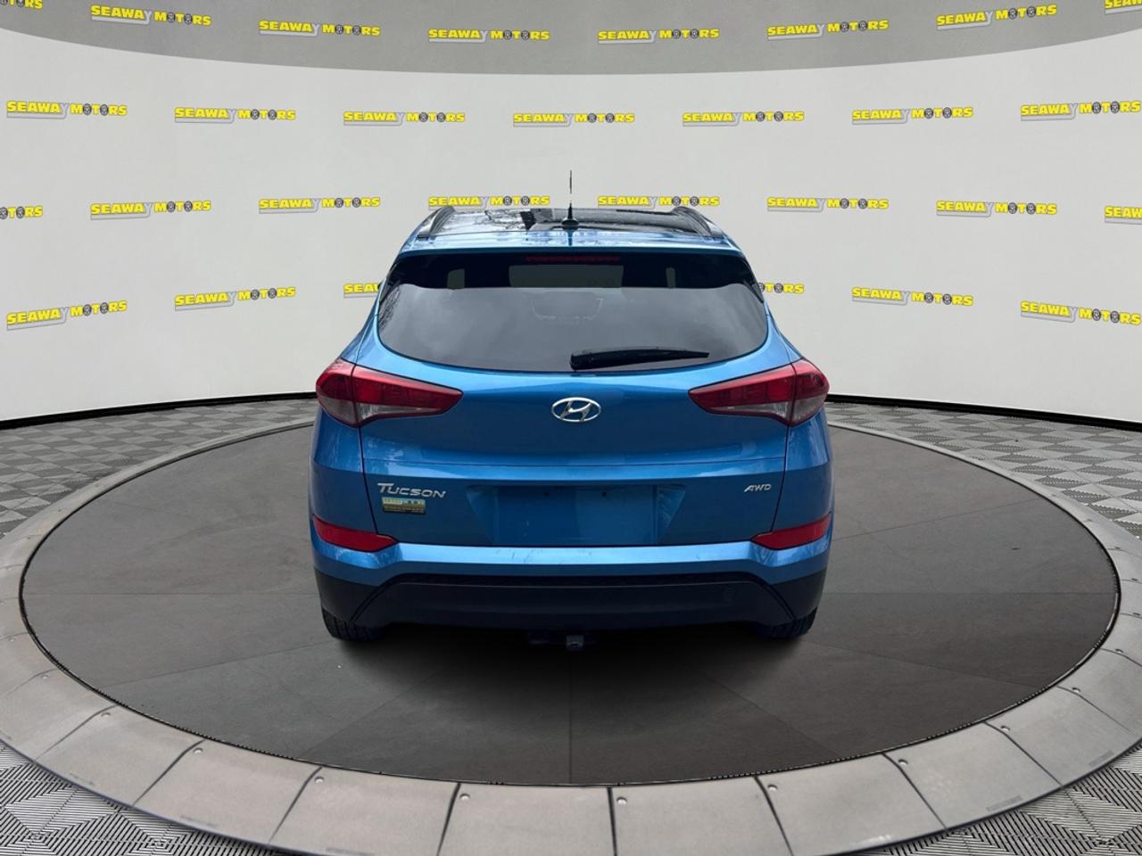 2017 Hyundai Tucson SE Photo3