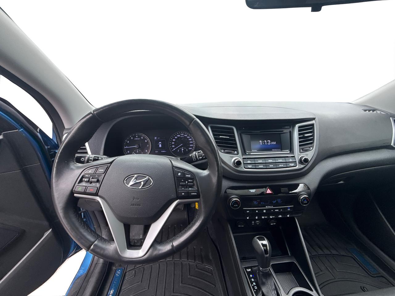2017 Hyundai Tucson SE Photo