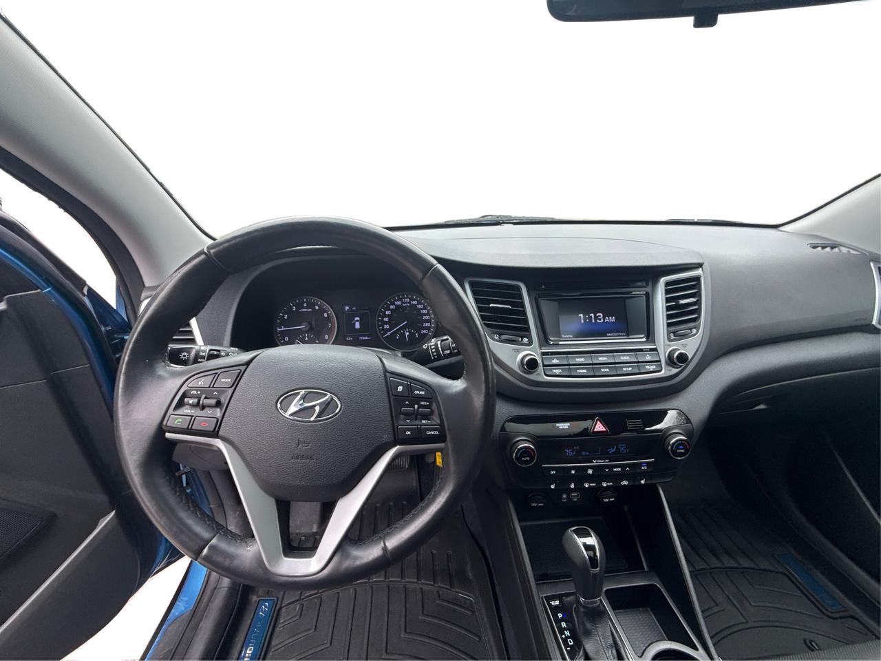 2017 Hyundai Tucson SE Photo