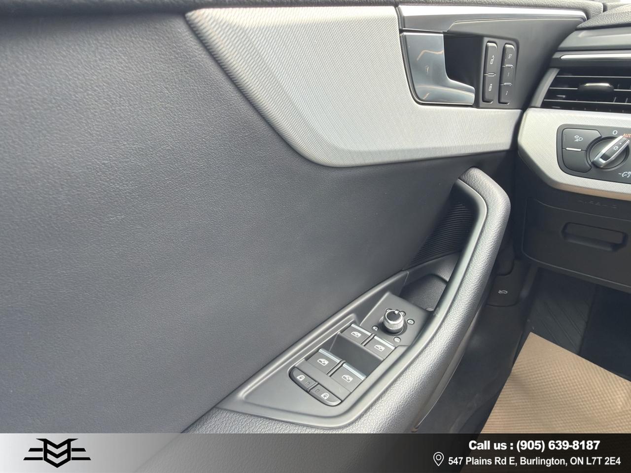 2022 Audi A4 Technik Pkg - Navigation System - Backup Camera !! Photo