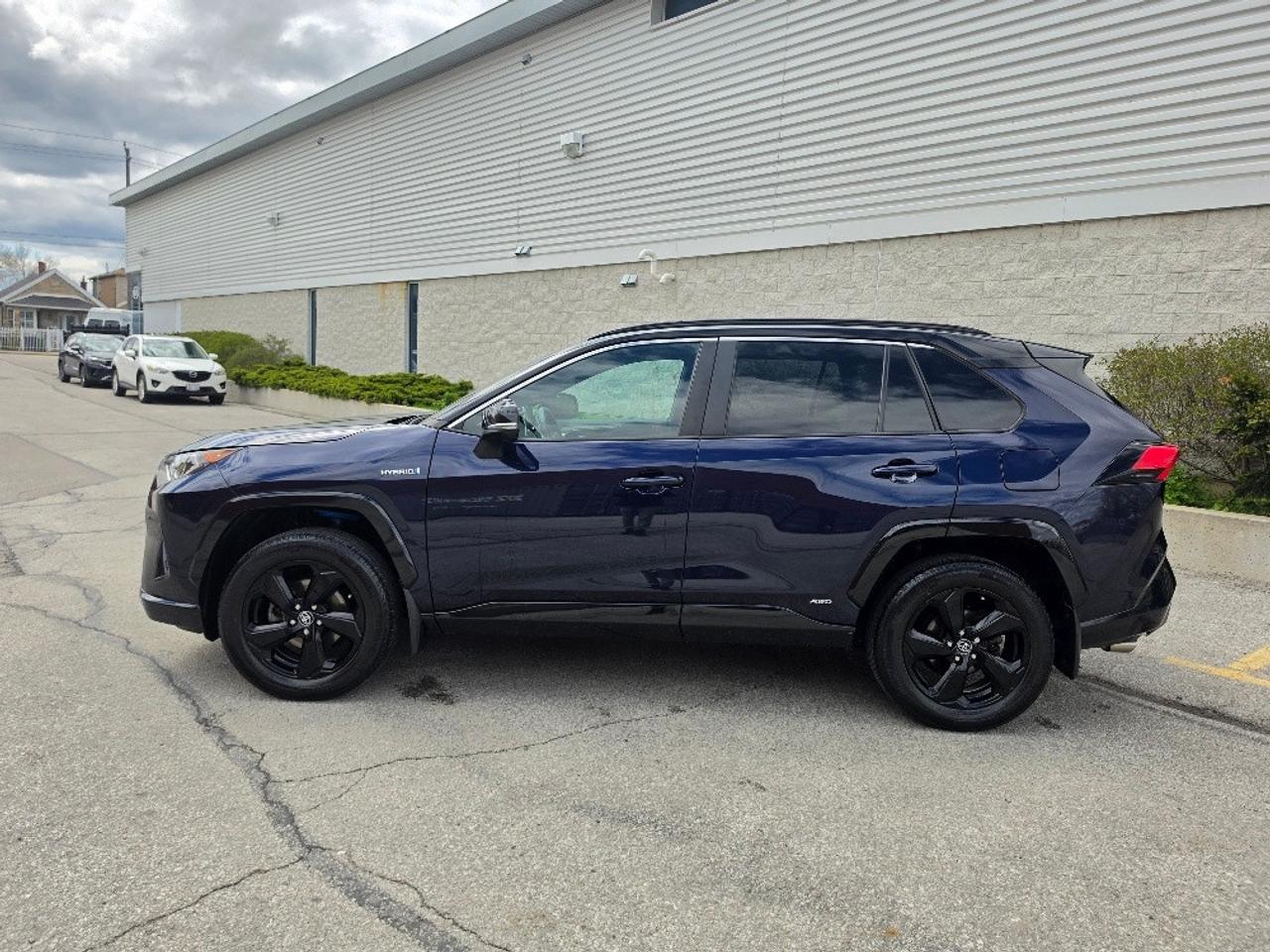 2019 Toyota RAV4 HYBRID XSE AWD-FULLY LOADED-CLEAN CARFAX Photo1