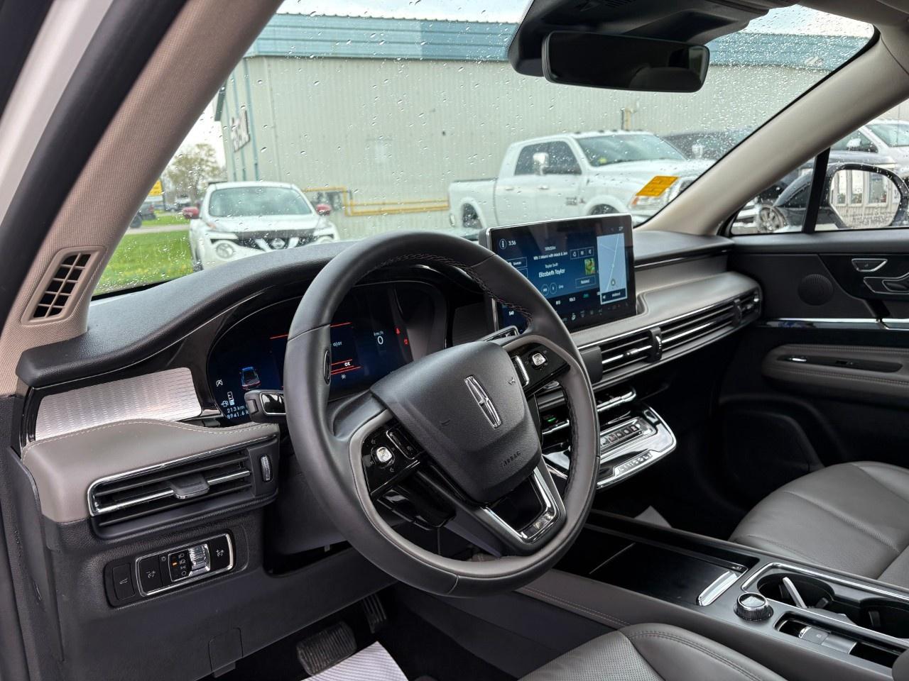 2025 Lincoln Corsair Premiere AWD Photo