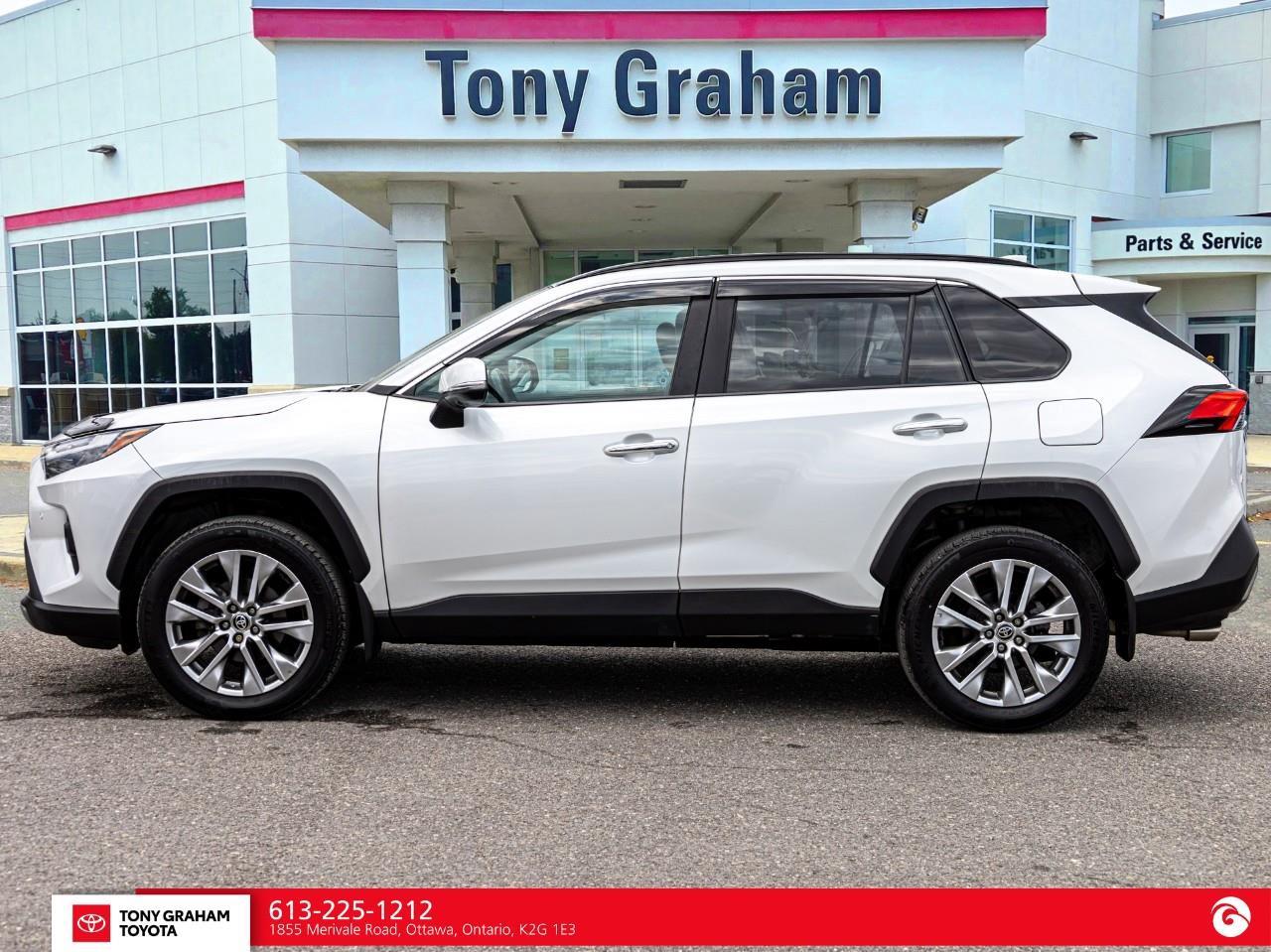 2023 Toyota RAV4 LIMITED  Photo