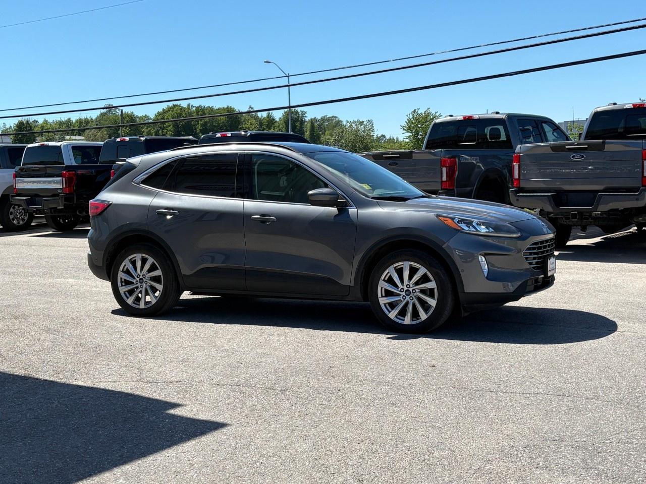 2021 Ford Escape Titanium AWD Photo