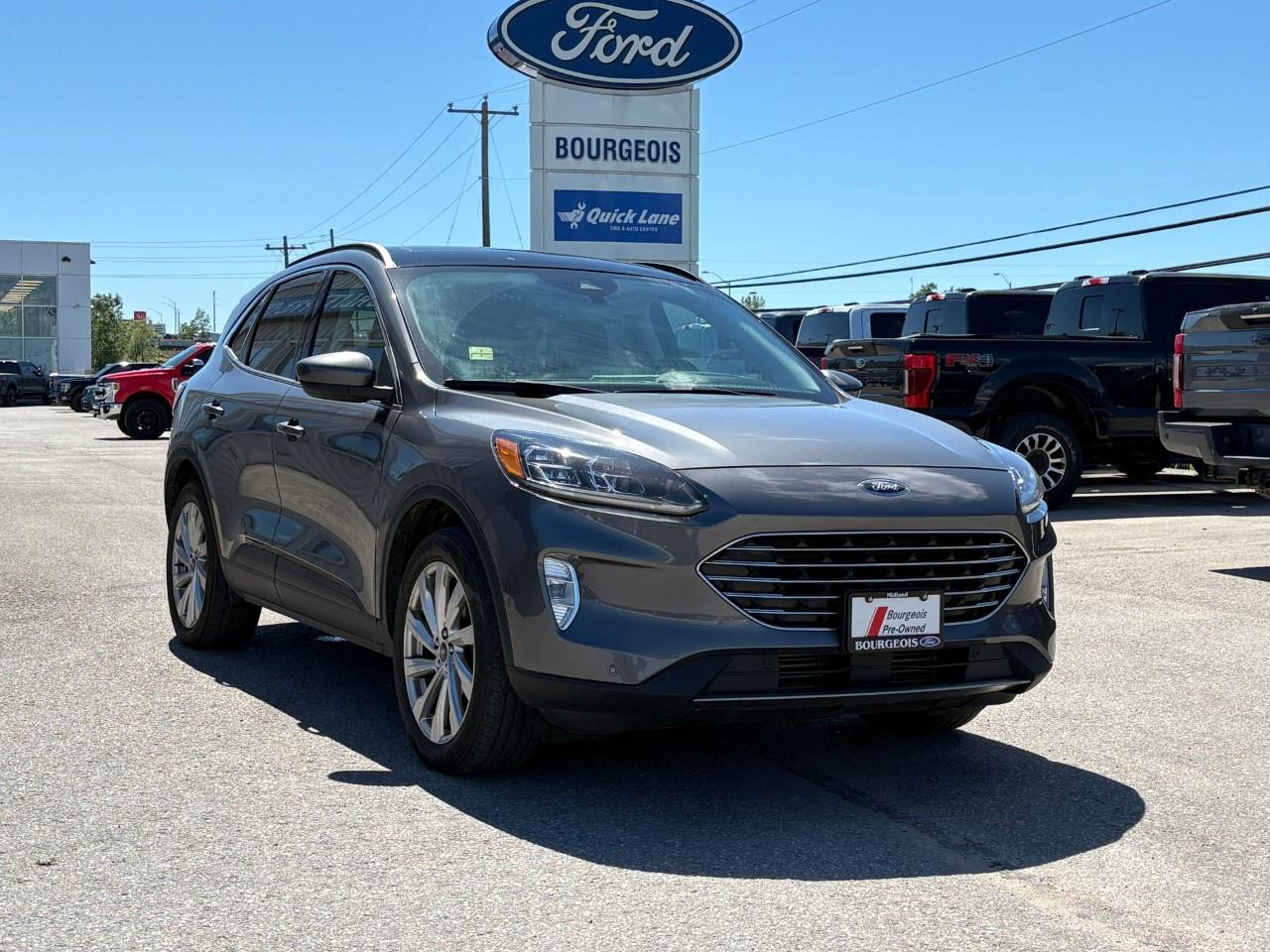2021 Ford Escape Titanium AWD Photo