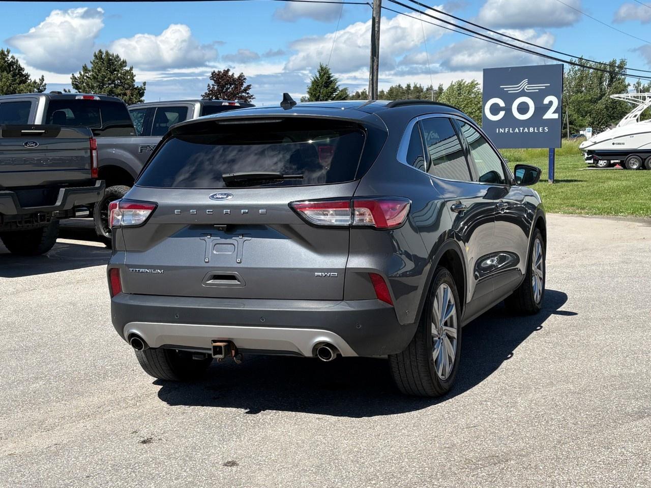 2021 Ford Escape Titanium AWD Photo