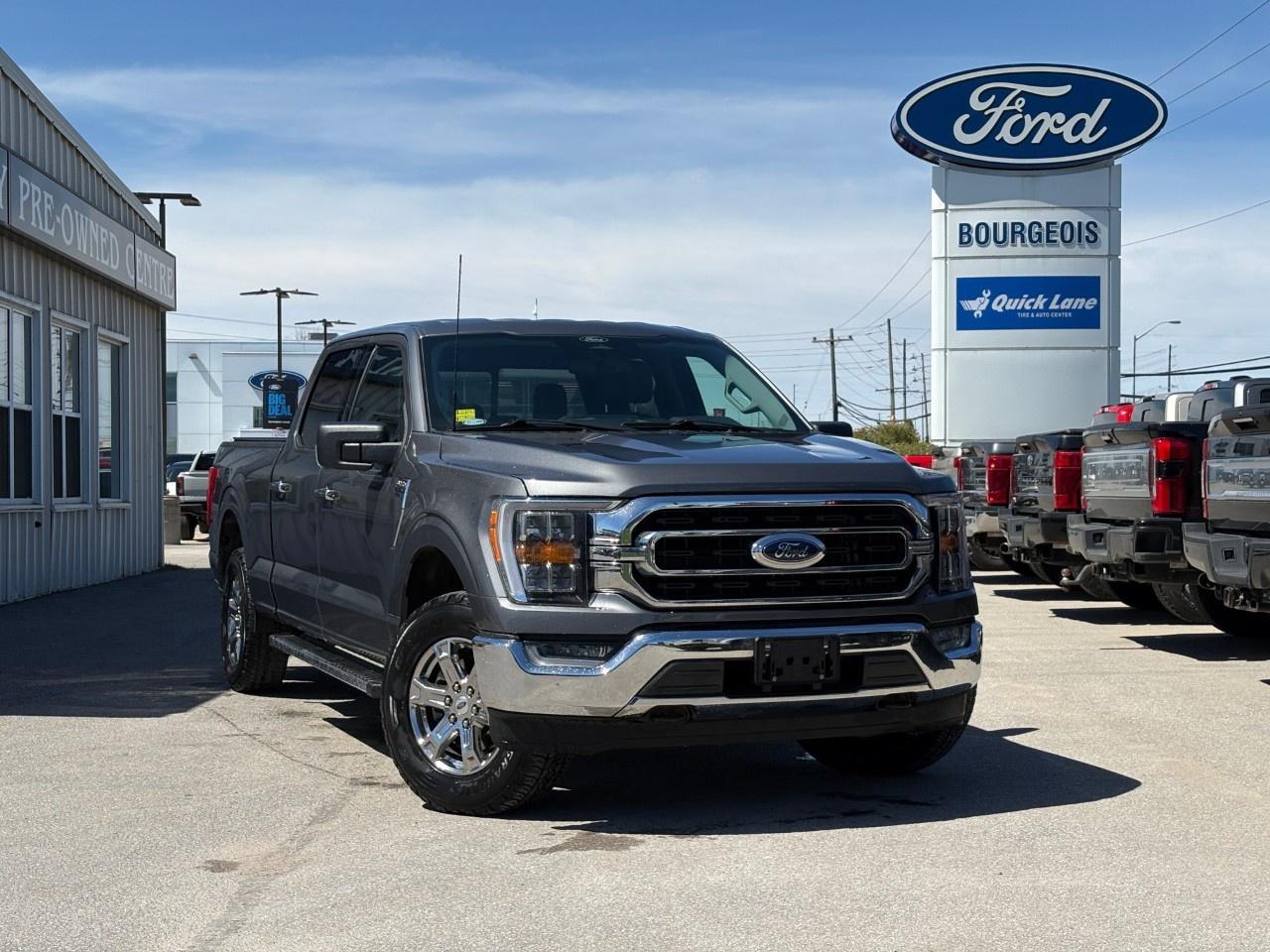 2022 Ford F-150 XLT 4WD SuperCrew 6.5' Box Photo0