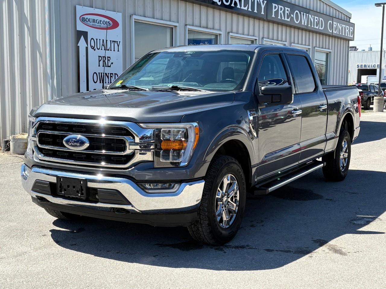 2022 Ford F-150 XLT 4WD SuperCrew 6.5' Box Photo