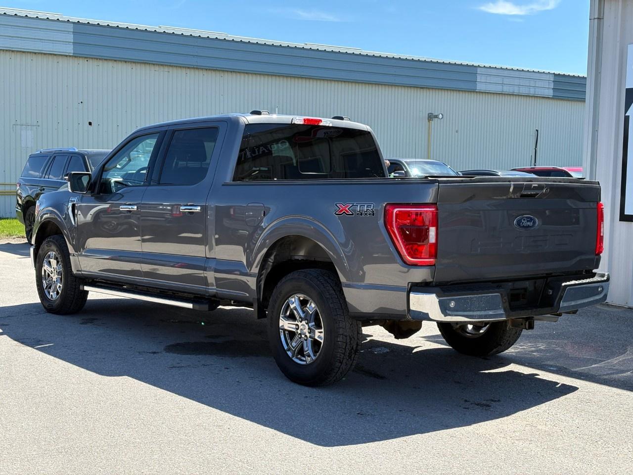2022 Ford F-150 XLT 4WD SuperCrew 6.5' Box Photo