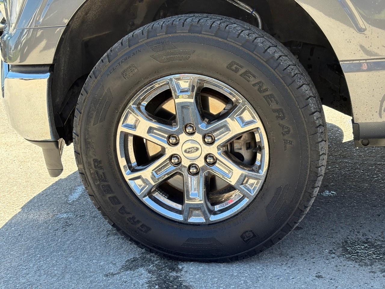 2022 Ford F-150 XLT 4WD SuperCrew 6.5' Box Photo