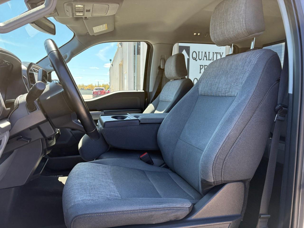 2022 Ford F-150 XLT 4WD SuperCrew 6.5' Box Photo