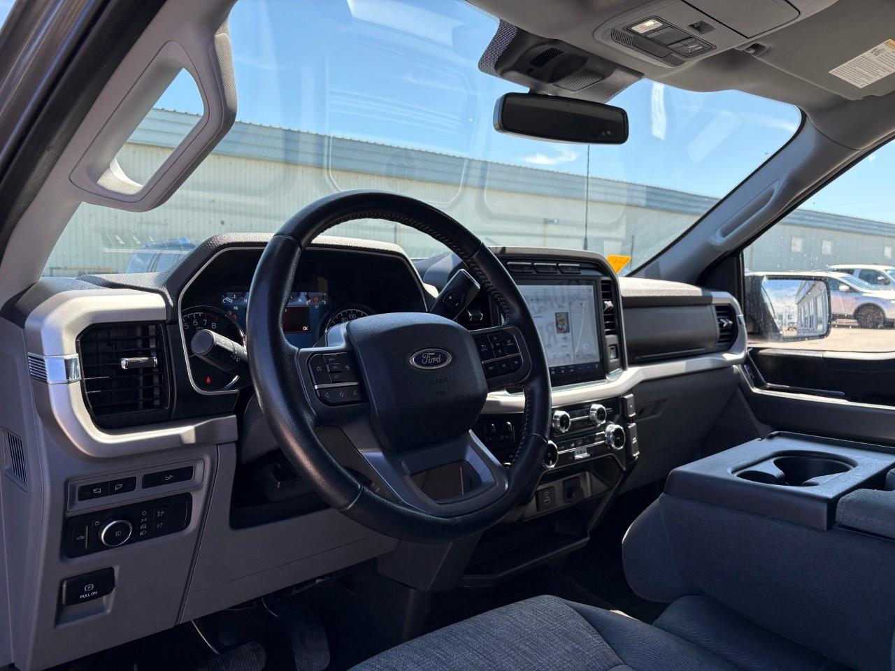 2022 Ford F-150 XLT 4WD SuperCrew 6.5' Box Photo