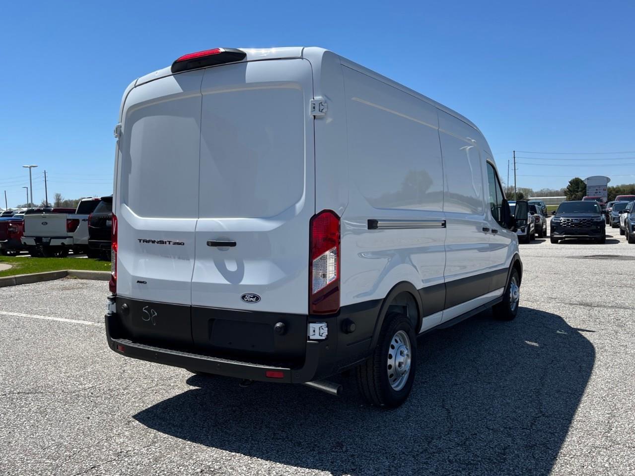 2026 Ford Transit 250  Photo