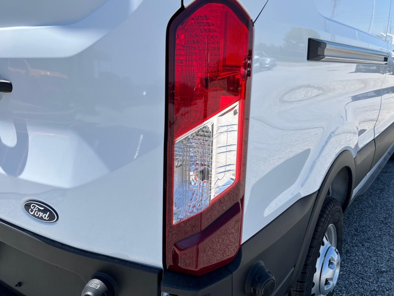 2026 Ford Transit 250  Photo