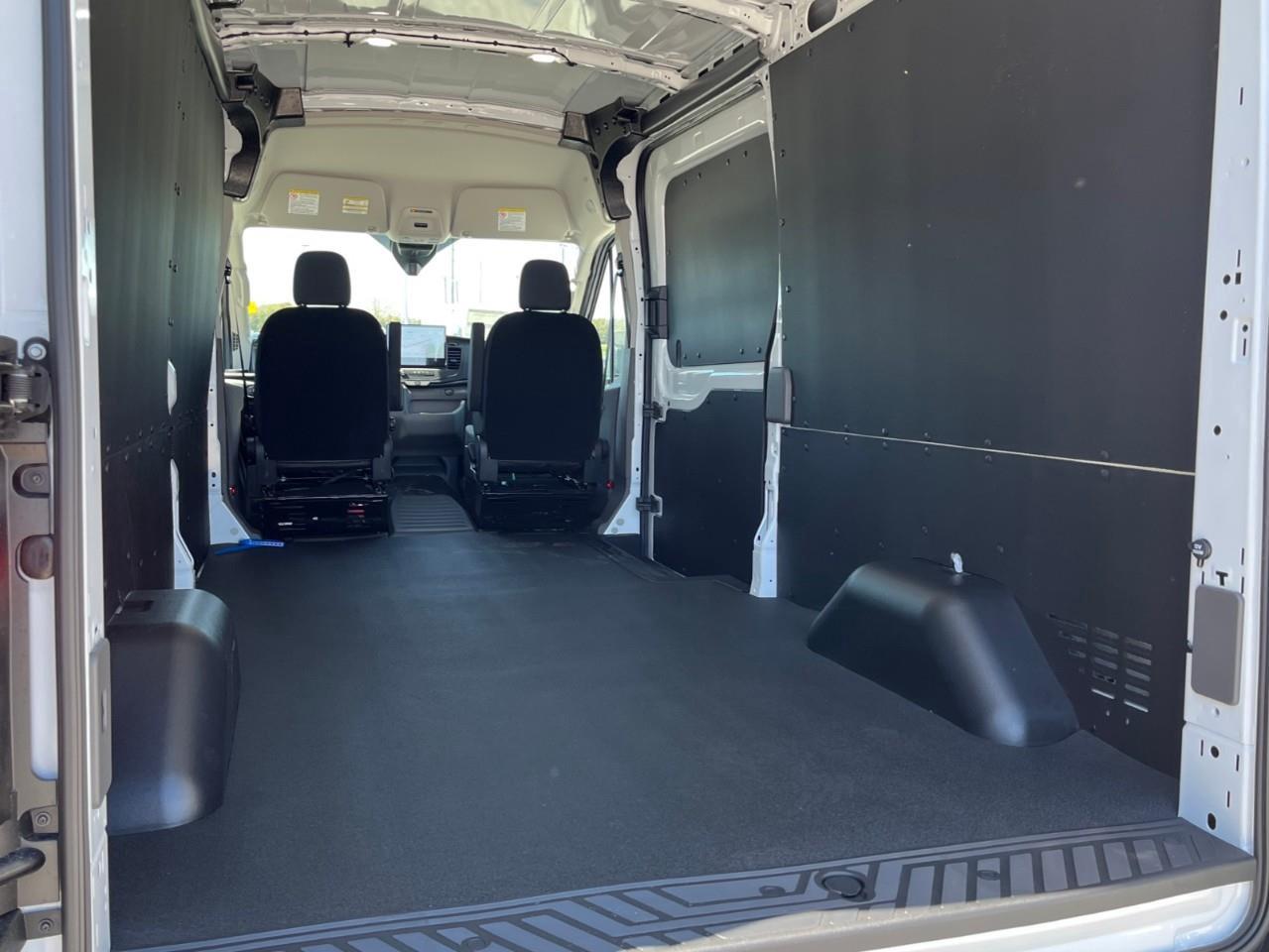 2026 Ford Transit 250  Photo